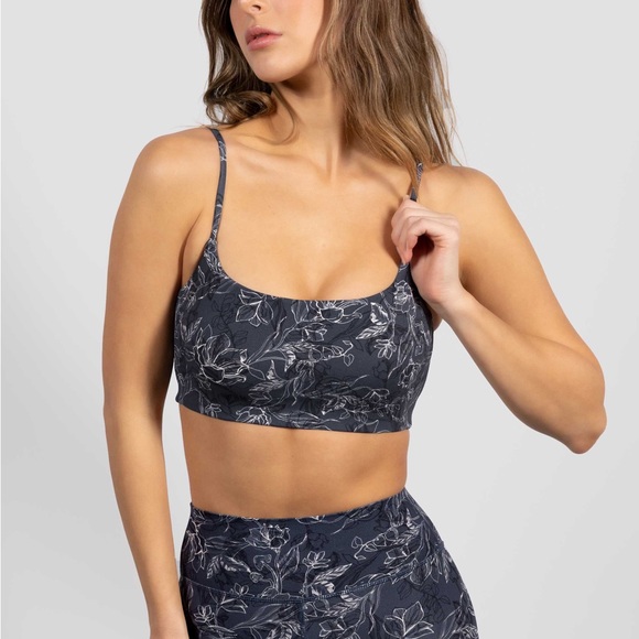 Stori Floral Workout Set - Picture 4 of 7